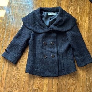 Beautiful and classy xs jacket.